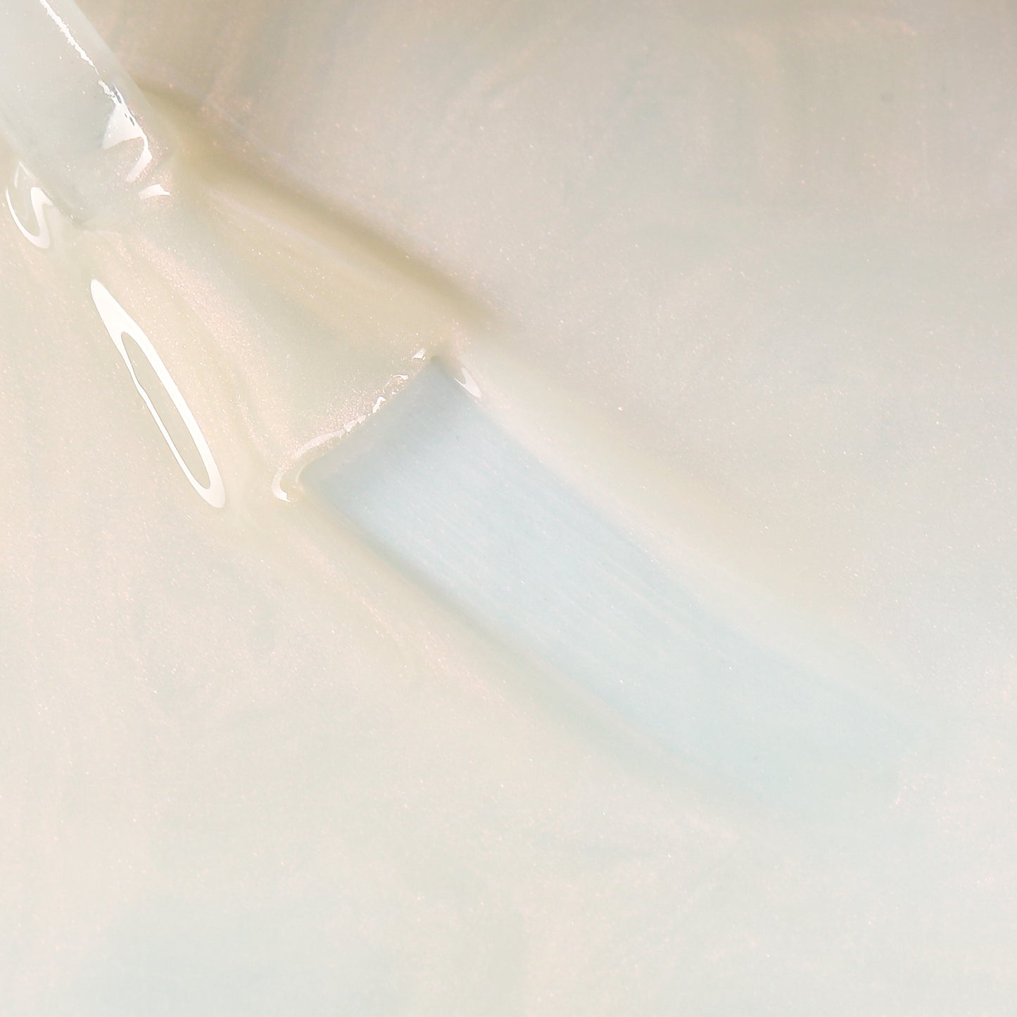 Bluesky Gel Polish – Moonlight & Roses (Iconic 80528) | 10ml